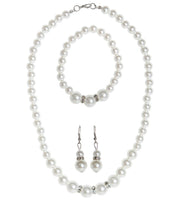 Collier de fausses perles