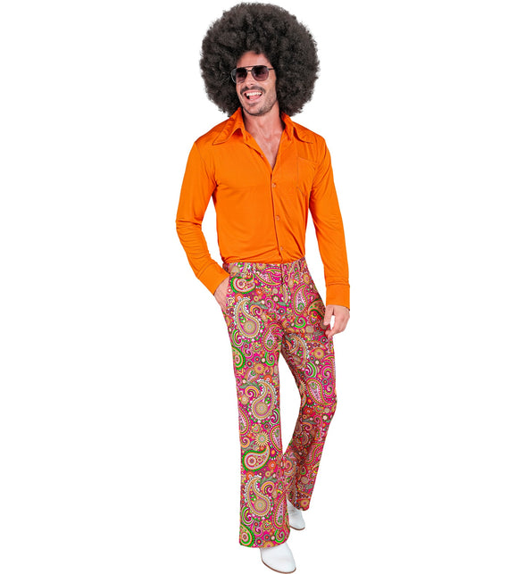 Jaren 70 paisley broek heren gedragen - kleurrijke hippie discobroek seventies
