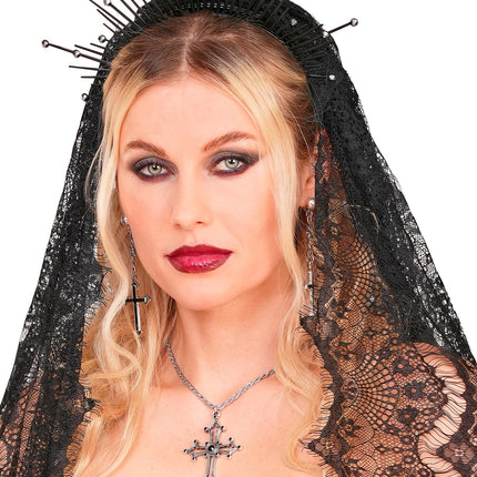 Ketting kruis gothic zwart edelstenen sfeerbeeld – sieraden