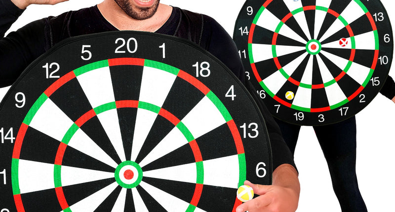 Dartbord kostuum voor volwassenen in zwart met rood-groene ringen, gedragen door man en vrouw