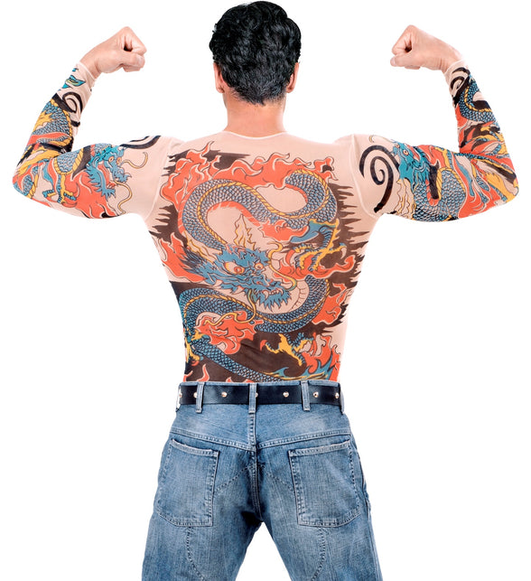 Achterzijde van het tattooshirt met blauwe draak en oranje vlammen over de hele rug