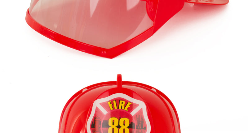 Brandweerhelm rood met vizier, zij- en vooraanzicht van de rode plastic helm met Fire Chief-embleem
