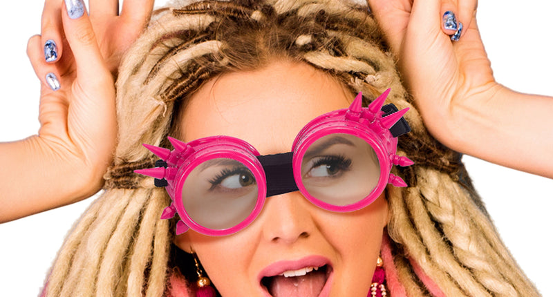 Bril steampunk roze met felroze spikes gedragen op het voorhoofd bij een neonfeest