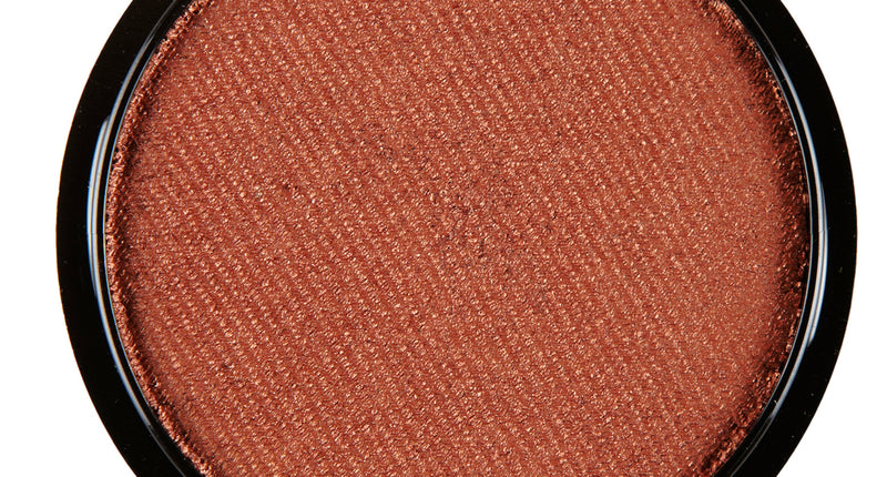 Bronze schmink aqua metallic, open doosje met koperbruine schminkkoek en fijne diagonale ribbels