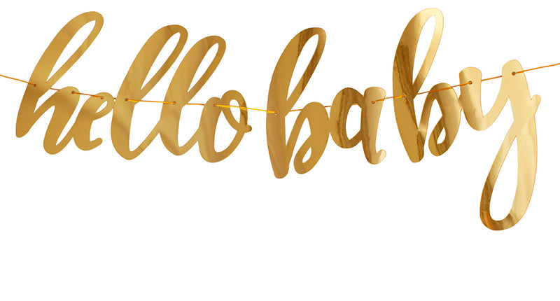 Hello Baby slinger van goudkleurig papier met letters in schuinschrift aan een gouden koord, voor een babyshower