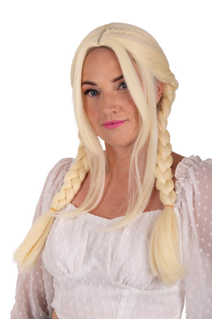 Pruik Elvina blond met twee lange vlechten en een gevlochten haarband over het hoofd