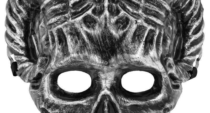 Schedel masker ram in zwart zilver met gedraaide hoorns en open oogkassen, vooraanzicht