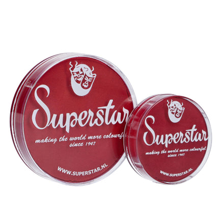 Superstar schminkbakjes met wit logo en kersenrode inhoud, klaar voor een carnavalslook