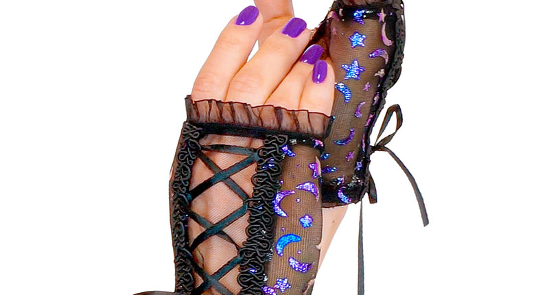 Vingerloze handschoenen meisjes van zwart mesh met glitter sterren, maantjes en veterrijging met strik