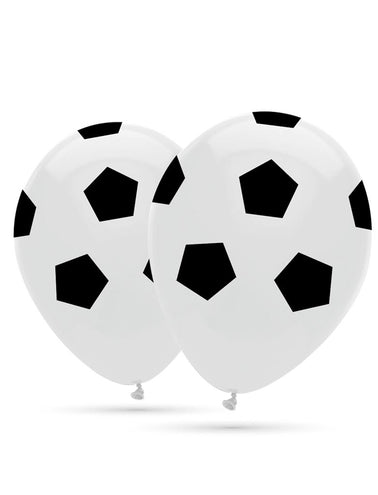 Voetbal ballonnen wit met zwarte vijfhoeken, twee opgeblazen latexballonnen voor een voetbalfeest