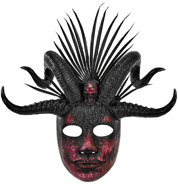 Voodoo masker priester in zwart met rode vegen, ramshoorns en punten, vooraanzicht