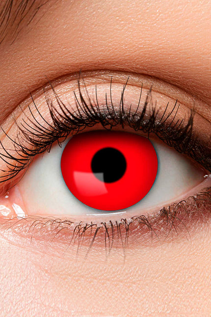 Weeklenzen Red Devil in het oog, egaal felrode iris met zwarte pupil voor een duivelslook op Halloween